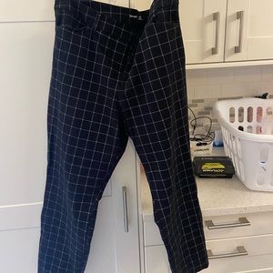 Old navy pixie high rise pants black and grey stripes